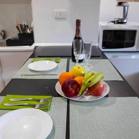 Troppo A Due Passi Dal Colosseo Roma