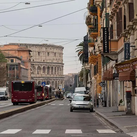 Troppo A Due Passi Dal Colosseo * Rome