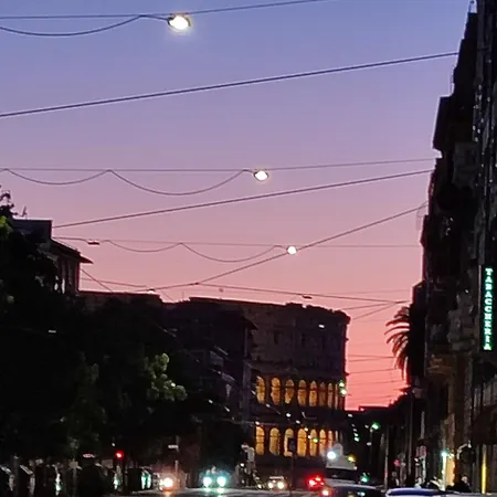 Troppo A Due Passi Dal Colosseo Rzym